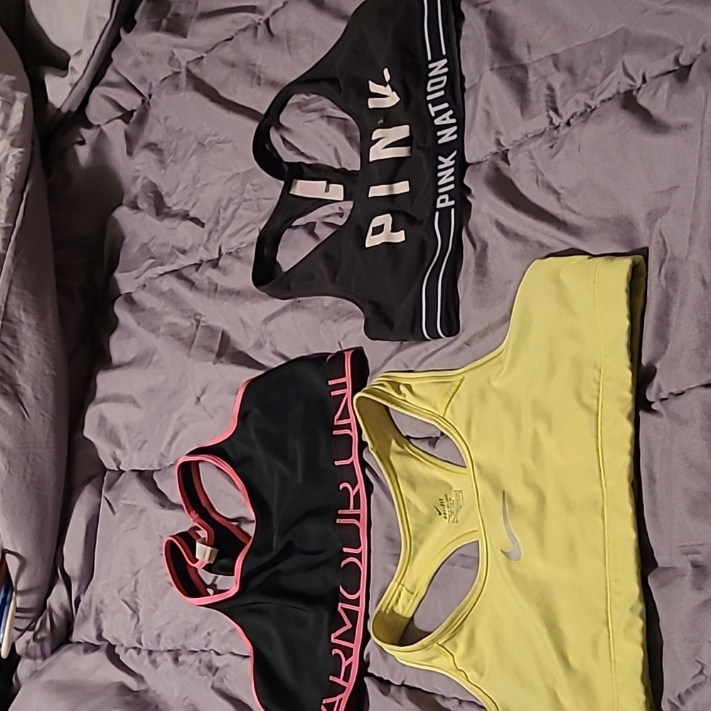 Sports bra bundle